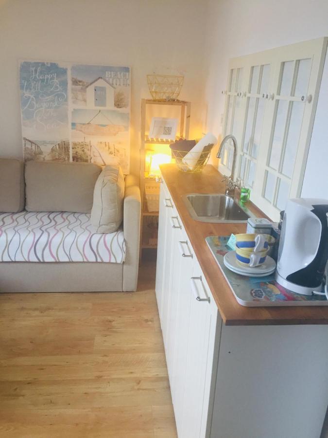 Familienfreundliche Ferienwohnung Am See Sömmerda Esterno foto