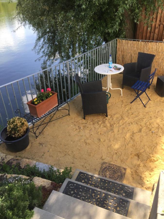 Familienfreundliche Ferienwohnung Am See Sömmerda Esterno foto